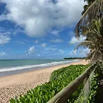 Casa beira mar pé na areia em Maceió